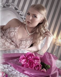 cef9f6_6d6ae1601bf845ce8aaf078c12f3283c